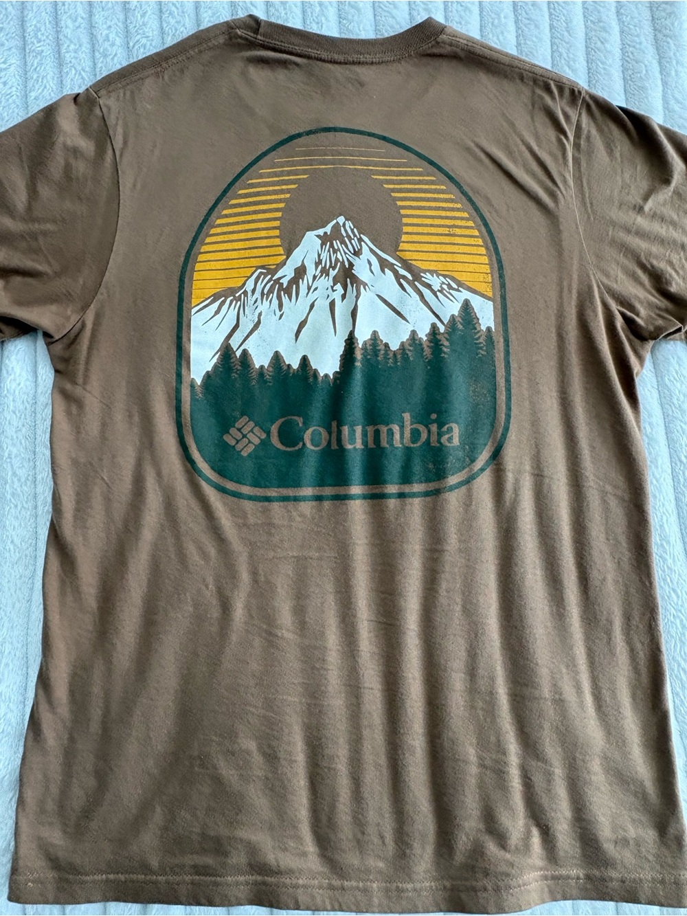 Columbia Brown Graphic Mountain Short-Sleeve Tee with Green and Yellow Print
